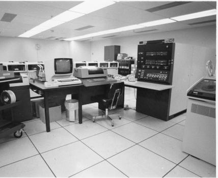 Cedars-Sinai Computer Center 1976